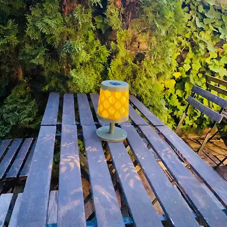 旅馆 Meljska