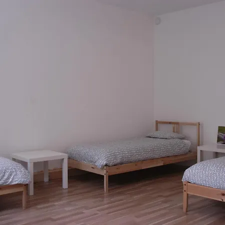 Vandrerhjem Meljska *